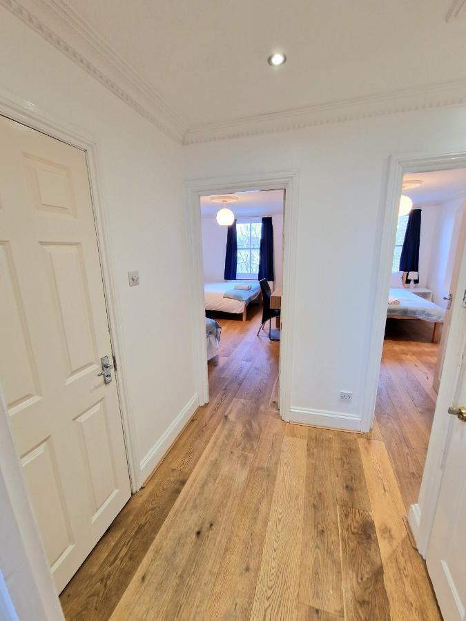 Cosy Home In Kensington - Great Location! 3 Minutes Walk To Earl'S Court Station Londres Extérieur photo